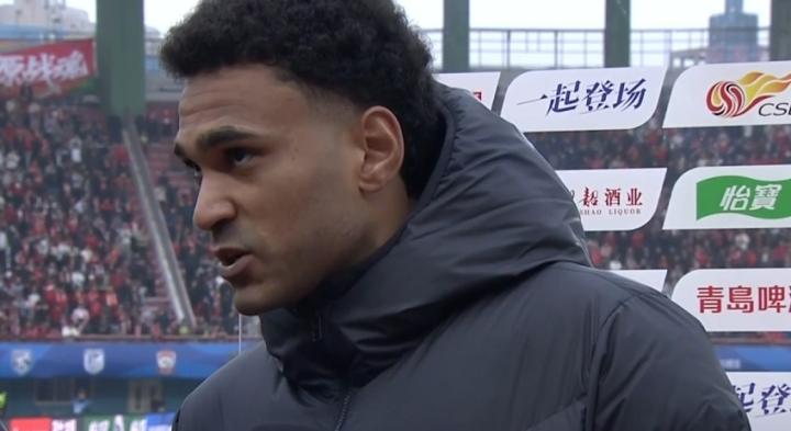  河南队险胜云南玉昆，姆布拉赛后反思机会把握。 体育新闻