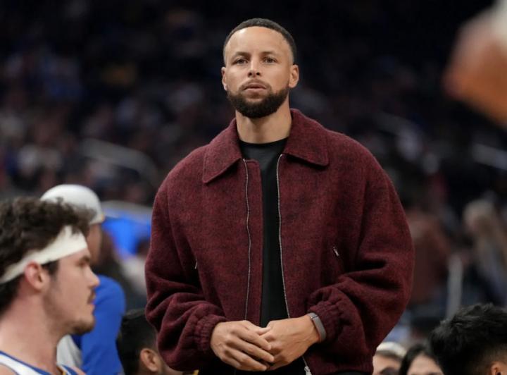  三十八岁库里直面退役疑问：身体变化明显，但赛场快乐依旧驱动前行。 体育新闻 三十八岁库里直面退役疑问：身体变化明显，但赛场快乐依旧驱动前行。 体育新闻 三十八岁库里直面退役疑问：身体变化明显，但赛场快乐依旧驱动前行。 体育新闻