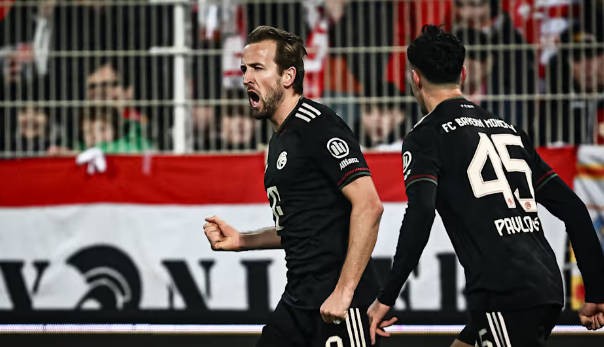  落后局面下的拜仁；19分来之不易，队史仅三次更出色。 体育新闻 落后局面下的拜仁；19分来之不易，队史仅三次更出色。 体育新闻