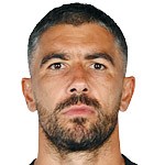  国际米兰客场艰难取平；科拉罗夫直言球队状态欠佳；领先优势仍存手中。 体育新闻