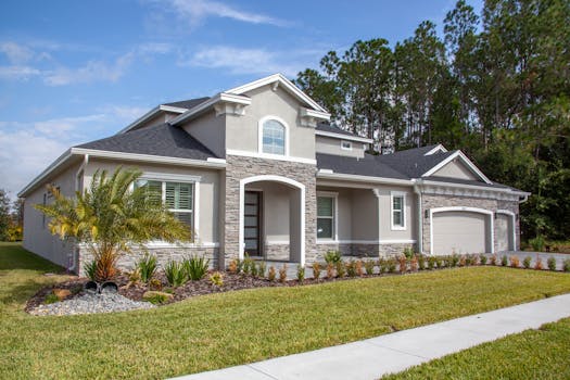  美国房产市场现况：投资者翻新转售活动明显放缓；利润空间面临持续压力。 房产家居