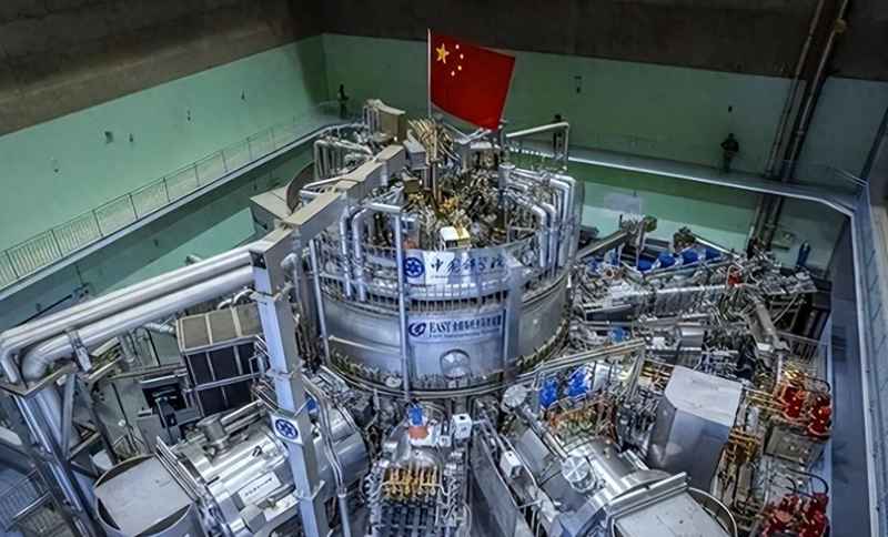 从技术封锁到技术引领：中国新能源产业的底层跃迁