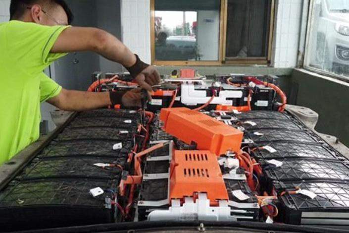  从技术封锁到技术引领：中国新能源产业的底层跃迁 汽车科技