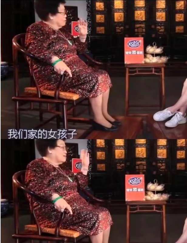  陈丽华的收藏哲学：从1350万帝王绿到紫檀故宫的资产配置逻辑 新闻