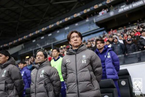  亚洲足坛格局深度复盘：传控体系何以制霸世界杯热身赛？ 体育新闻