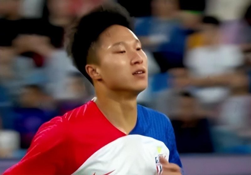  【深度】斯卢茨基战术体系与杨泽翔的适配困境：一数据揭示国脚级后卫的边缘化真相 体育新闻